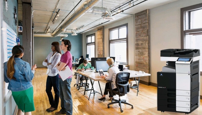 慶祝和承信息給服裝企業(yè)成功安裝柯尼卡美能達C284e彩色復(fù)印機